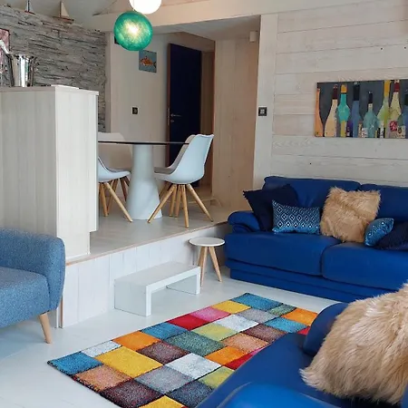 Escape Villa *